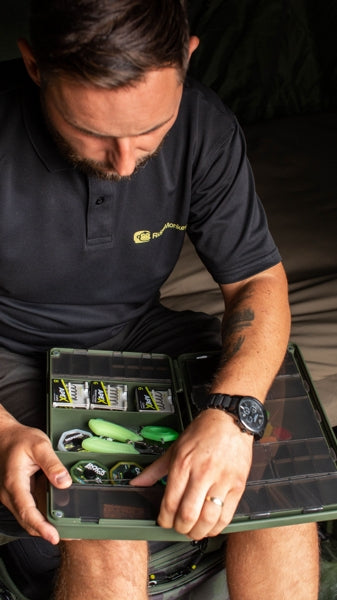 Carica immagine in Galleria Viewer, Ridge Monkey Armoury Lite Tackle Box
