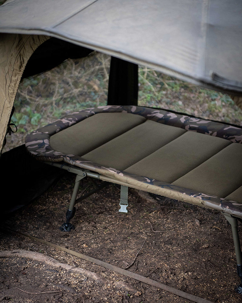 Laden Sie das Bild in Galerie -Viewer, Fox Camolite Beds

