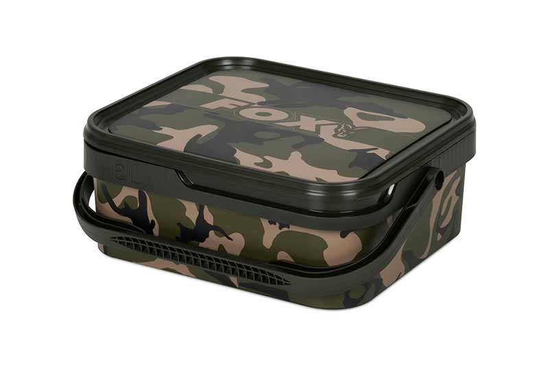 Laden Sie das Bild in Galerie -Viewer, Fox Camo Buckets
