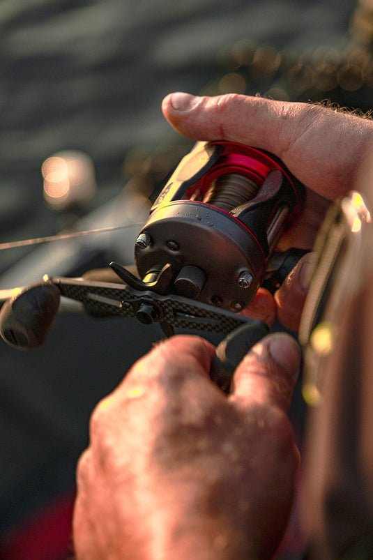 Fox Rage Prism X Round Baitcaster - Mulinello da Casting per Big Bait