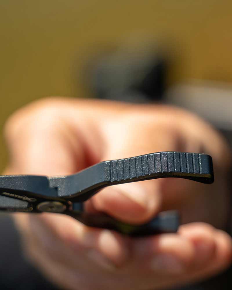 Laden Sie das Bild in Galerie -Viewer, Matrix Mini Shot Pliers
