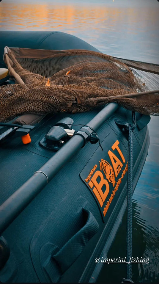 iBoat 320 GEN 5 Super Strong – Carbone Noir