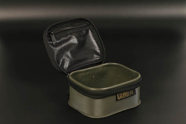 Laden Sie das Bild in Galerie -Viewer, Korda Compac
