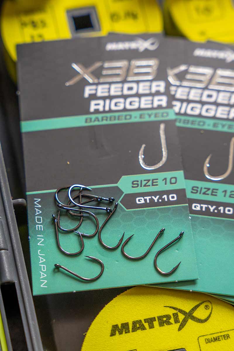 Chargez l'image dans la visionneuse de la galerie, Matrix X3B - Feeder Rigger Hooks Barbed Eyed
