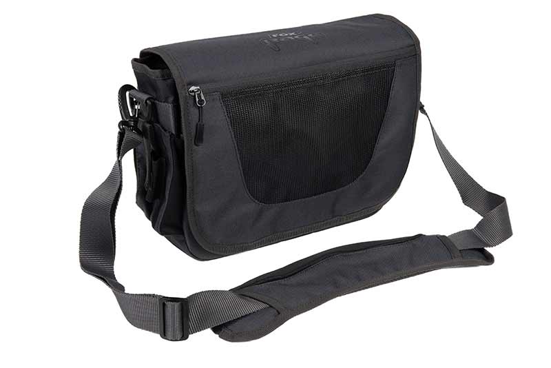 Laden Sie das Bild in Galerie -Viewer, Fox Rage Messenger Bag - Borsa a Tracolla per Pesca ai Predatori
