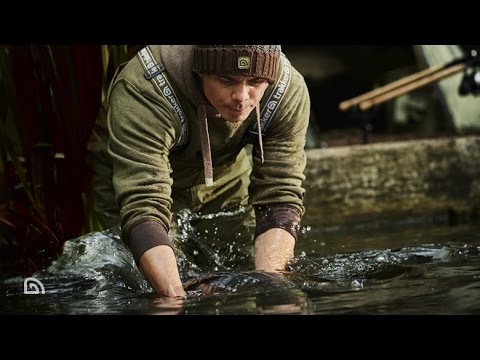 Load and play video in Gallery viewer, Trakker N2 Chest Waders

