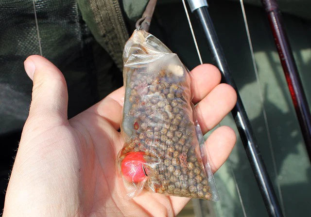 Chargez l'image dans la visionneuse de la galerie, IB Carptrack Amino Pellets
